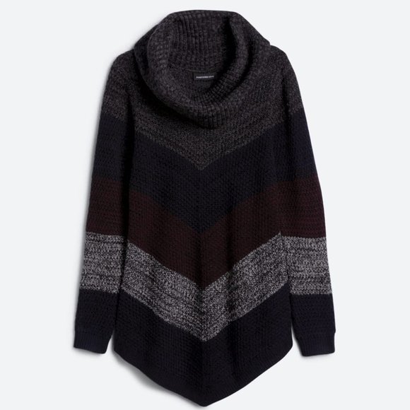Fortune + Ivy Tops - NWT Fortune + Ivy Katalin Chevron Cowl Pullover